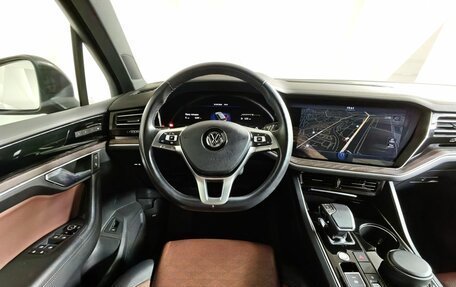 Volkswagen Touareg III, 2020 год, 5 650 000 рублей, 19 фотография