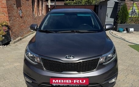 KIA Rio III рестайлинг, 2015 год, 1 117 000 рублей, 2 фотография