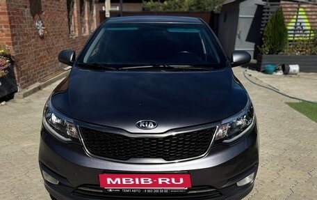 KIA Rio III рестайлинг, 2015 год, 1 117 000 рублей, 11 фотография