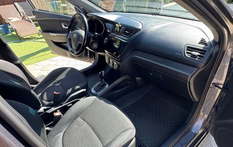 KIA Rio III рестайлинг, 2015 год, 1 117 000 рублей, 21 фотография