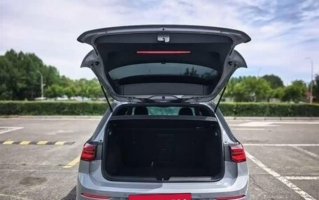 Volkswagen Golf VIII, 2023 год, 1 940 000 рублей, 6 фотография