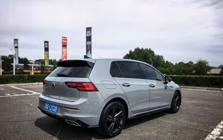 Volkswagen Golf VIII, 2023 год, 1 940 000 рублей, 7 фотография
