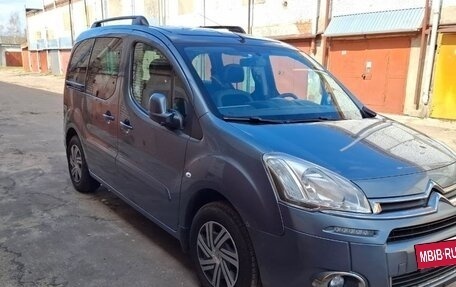 Citroen Berlingo II рестайлинг, 2012 год, 700 000 рублей, 31 фотография