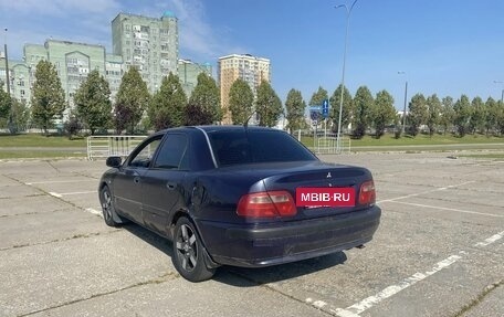 Mitsubishi Carisma I, 2002 год, 85 000 рублей, 3 фотография