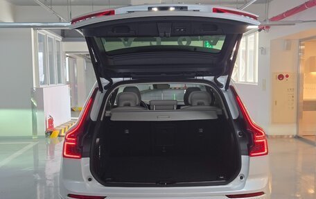 Volvo XC60 II, 2025 год, 7 187 700 рублей, 13 фотография