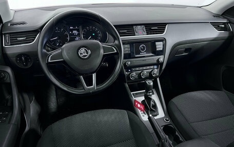 Skoda Octavia, 2016 год, 1 150 000 рублей, 10 фотография