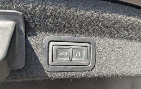 Audi A6, 2019 год, 3 850 000 рублей, 14 фотография