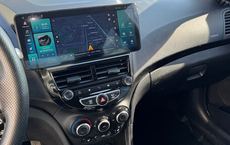 Hyundai Solaris II рестайлинг, 2013 год, 795 000 рублей, 2 фотография