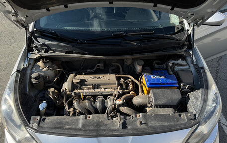 Hyundai Solaris II рестайлинг, 2013 год, 795 000 рублей, 18 фотография