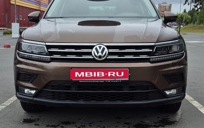 Volkswagen Tiguan II, 2018 год, 2 200 000 рублей, 1 фотография