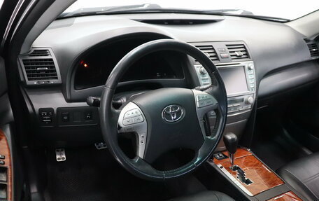 Toyota Camry, 2010 год, 1 108 000 рублей, 8 фотография