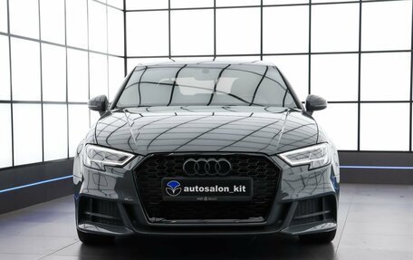 Audi A3, 2019 год, 2 690 000 рублей, 2 фотография