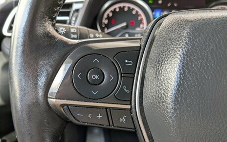 Toyota Camry, 2018 год, 2 500 000 рублей, 12 фотография