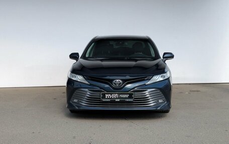 Toyota Camry, 2018 год, 2 500 000 рублей, 28 фотография