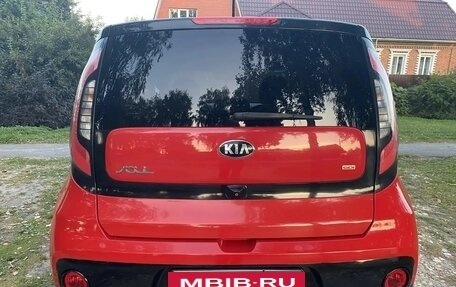 KIA Soul II рестайлинг, 2017 год, 1 620 000 рублей, 12 фотография