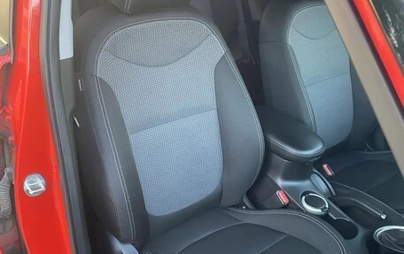 KIA Soul II рестайлинг, 2017 год, 1 620 000 рублей, 24 фотография