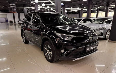 Toyota RAV4, 2016 год, 2 200 000 рублей, 9 фотография