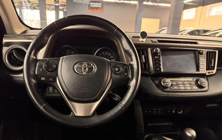 Toyota RAV4, 2016 год, 2 200 000 рублей, 16 фотография