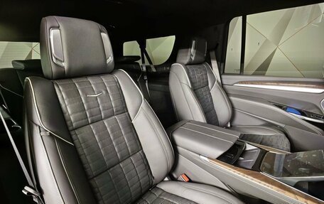 Cadillac Escalade V, 2025 год, 20 600 000 рублей, 17 фотография