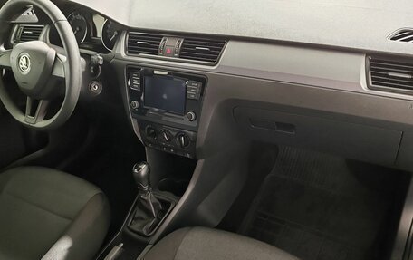 Skoda Rapid I, 2019 год, 1 350 000 рублей, 16 фотография