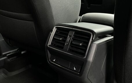 Skoda Karoq I, 2022 год, 2 499 000 рублей, 25 фотография