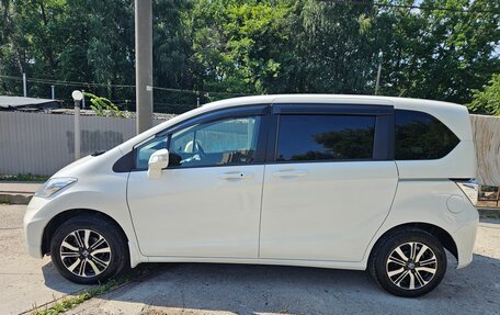 Honda Freed I, 2012 год, 1 150 000 рублей, 3 фотография