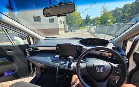 Honda Freed I, 2012 год, 1 150 000 рублей, 12 фотография