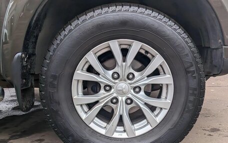 Mitsubishi Pajero Sport II рестайлинг, 2013 год, 1 879 000 рублей, 14 фотография