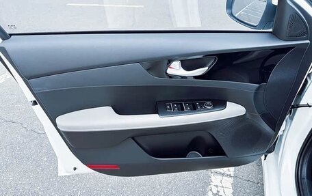 KIA K3, 2023 год, 1 340 000 рублей, 7 фотография