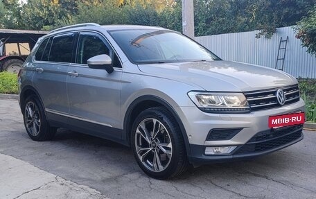 Volkswagen Tiguan II, 2017 год, 1 950 000 рублей, 3 фотография