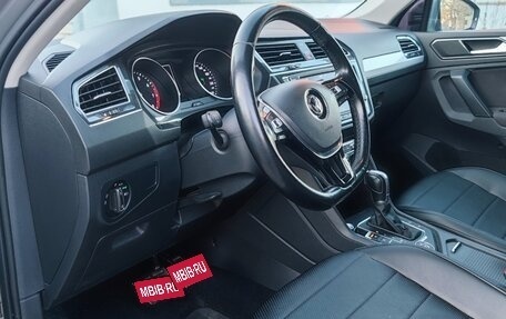 Volkswagen Tiguan II, 2017 год, 1 950 000 рублей, 21 фотография