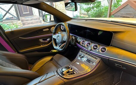 Mercedes-Benz E-Класс, 2016 год, 2 990 000 рублей, 9 фотография