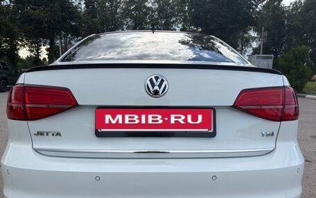 Volkswagen Jetta VI, 2018 год, 1 700 000 рублей, 4 фотография