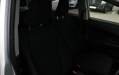 Subaru Trezia, 2013 год, 899 000 рублей, 13 фотография