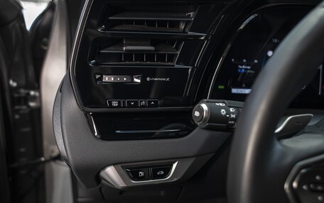 Lexus RX IV рестайлинг, 2025 год, 7 190 000 рублей, 12 фотография