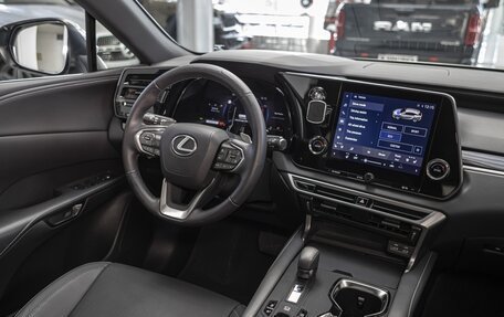 Lexus RX IV рестайлинг, 2025 год, 7 190 000 рублей, 27 фотография