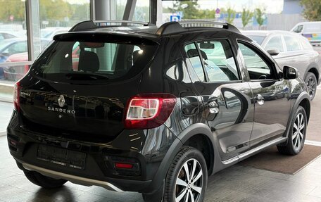 Renault Sandero II рестайлинг, 2018 год, 965 000 рублей, 6 фотография