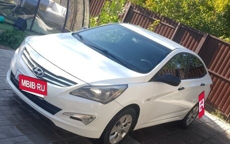 Hyundai Solaris II рестайлинг, 2016 год, 760 000 рублей, 29 фотография