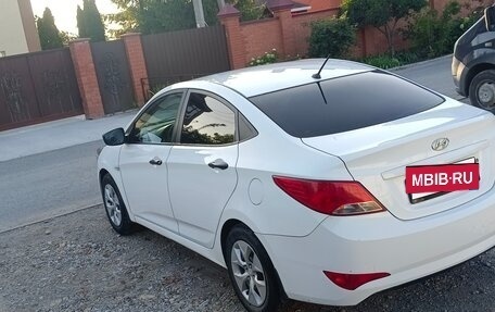 Hyundai Solaris II рестайлинг, 2016 год, 760 000 рублей, 31 фотография