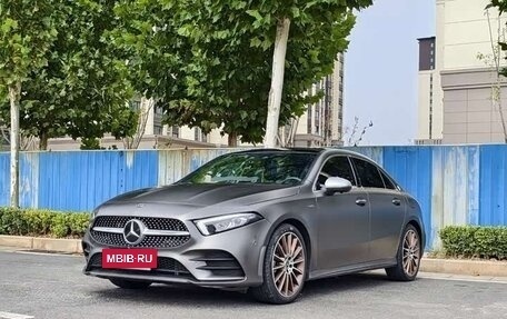 Mercedes-Benz A-Класс, 2022 год, 2 040 000 рублей, 3 фотография