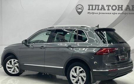 Volkswagen Tiguan II, 2021 год, 3 400 000 рублей, 4 фотография