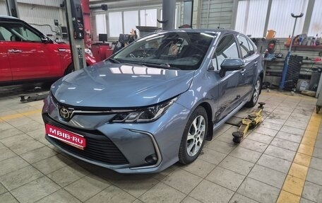 Toyota Corolla, 2022 год, 2 300 000 рублей, 1 фотография