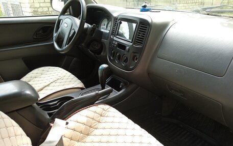 Ford Escape II, 2004 год, 180 000 рублей, 5 фотография