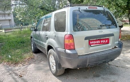 Ford Escape II, 2004 год, 180 000 рублей, 3 фотография