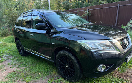 Nissan Pathfinder, 2014 год, 1 590 000 рублей, 1 фотография