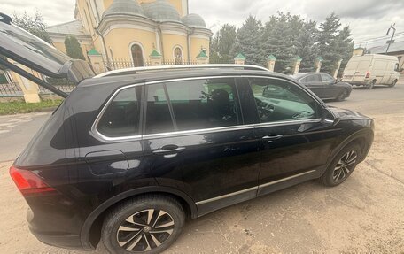 Volkswagen Tiguan II, 2019 год, 2 220 000 рублей, 12 фотография