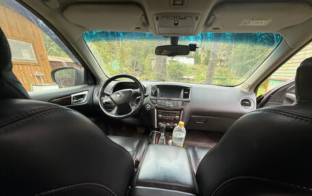 Nissan Pathfinder, 2014 год, 1 590 000 рублей, 12 фотография