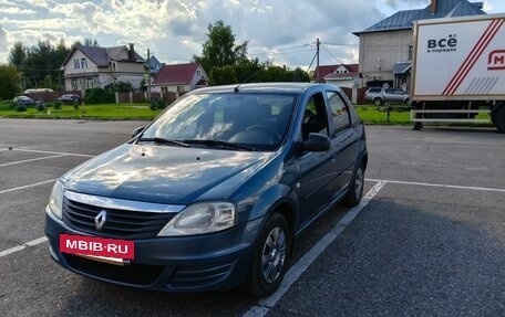 Renault Logan I, 2011 год, 380 000 рублей, 2 фотография