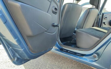 Renault Logan I, 2011 год, 380 000 рублей, 19 фотография