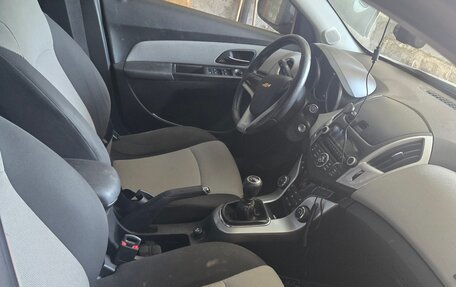 Chevrolet Cruze II, 2013 год, 680 000 рублей, 9 фотография